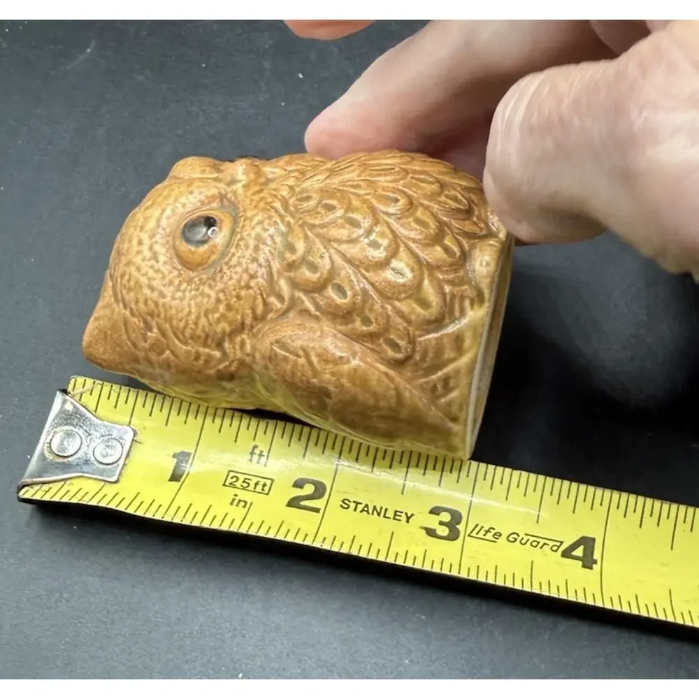 Vintage MCM 1960s Ceramic Owl Salt and Pepper Shakers With Stoppers Japan S1